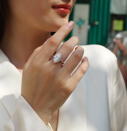 Starlight Craze - A Fashionable Diamond Jewelry Set With Moissanite S925 Sterling Silver And Platinum Diamond Ring